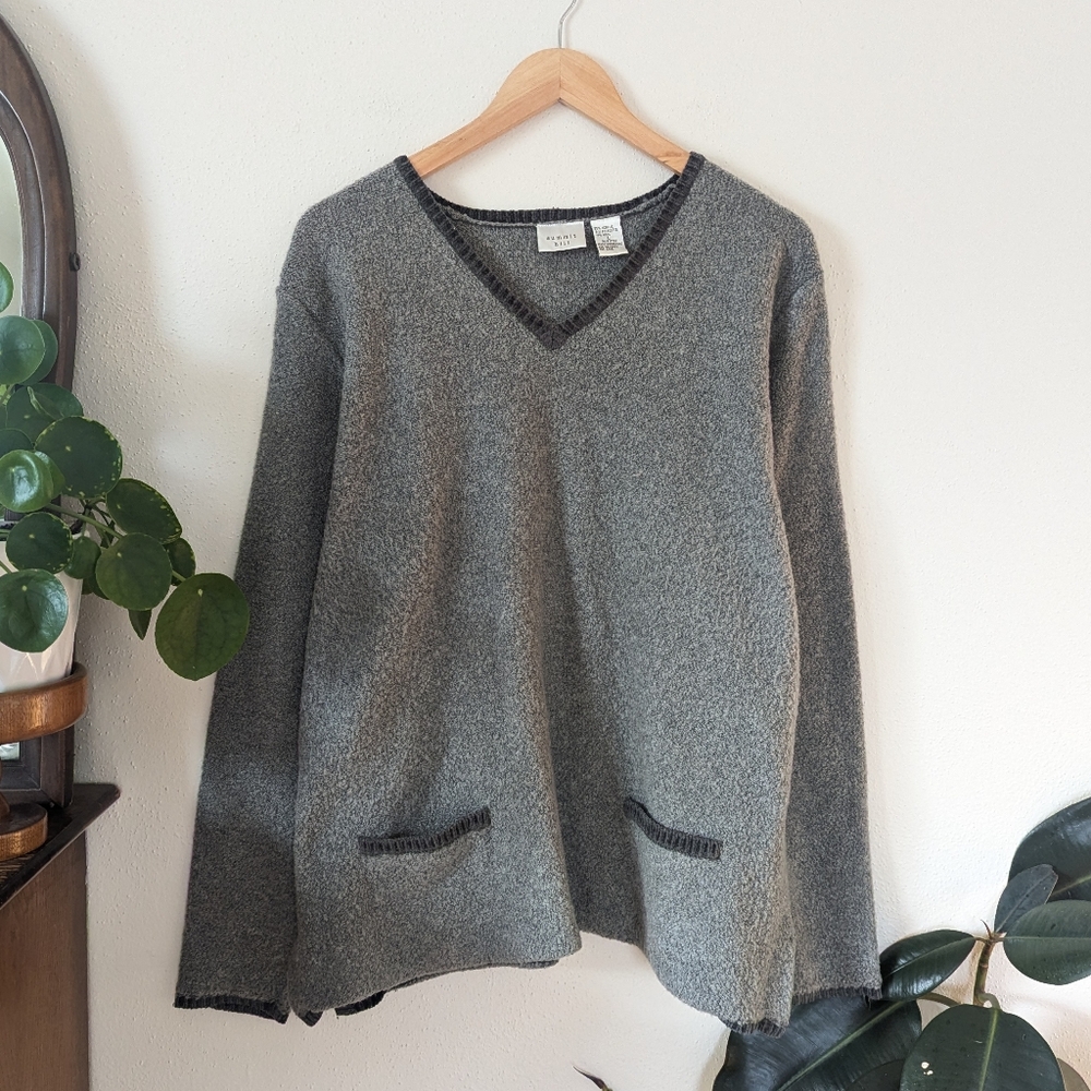 Summit Hill | Boucle V Neck Sweater Wool Blend
